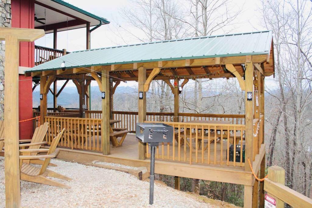 Red Rooster Family Cabin W/Hot Tub+Fire Pit+View Franklin Exterior foto